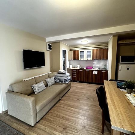 City Apartman Ньиредьхаза Экстерьер фото