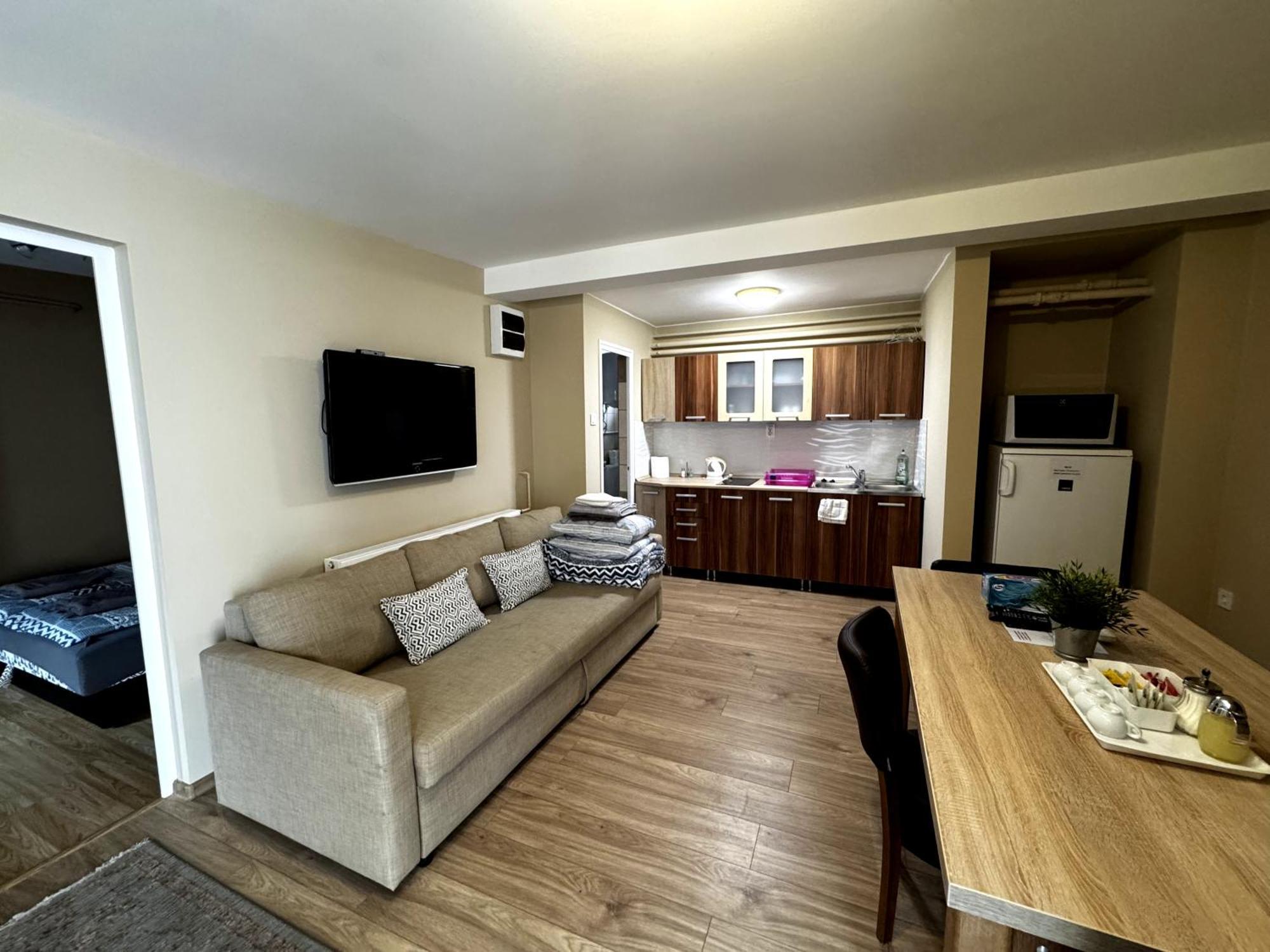 City Apartman Ньиредьхаза Экстерьер фото