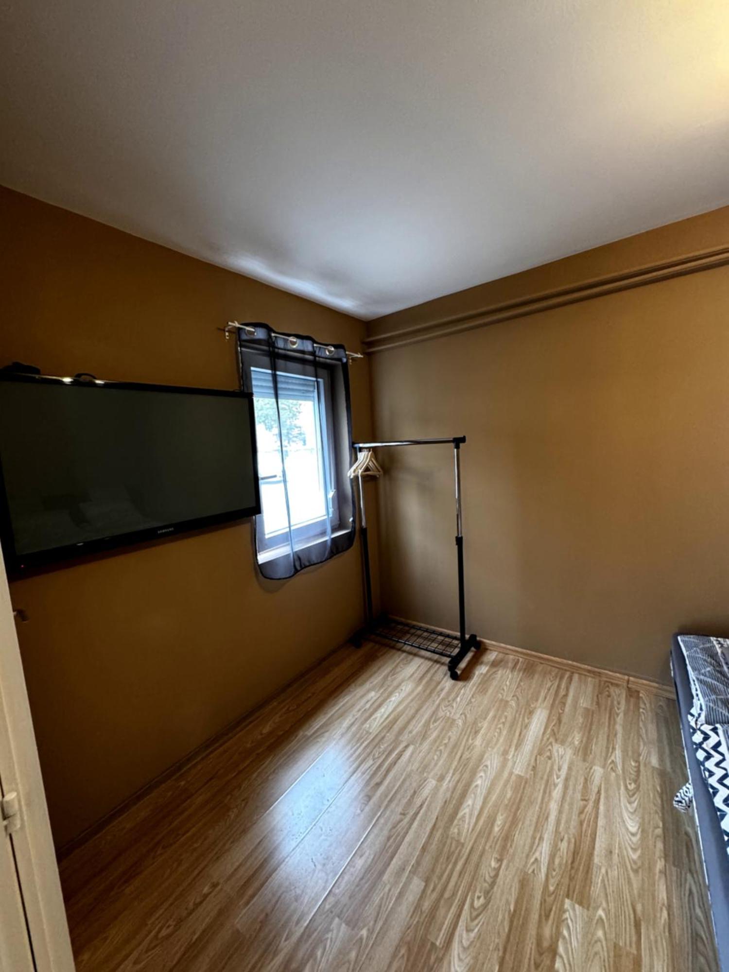 City Apartman Ньиредьхаза Экстерьер фото