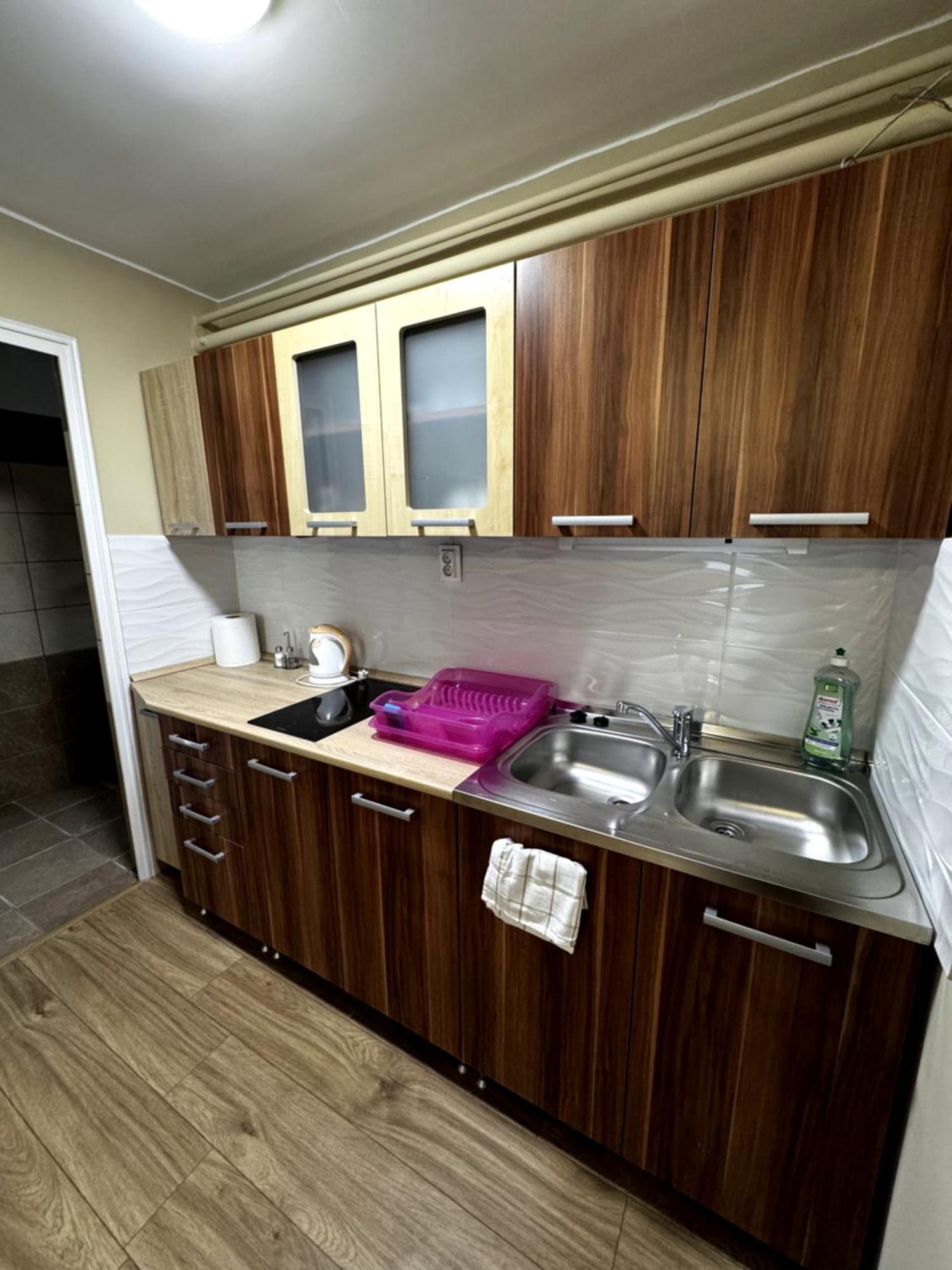 City Apartman Ньиредьхаза Экстерьер фото
